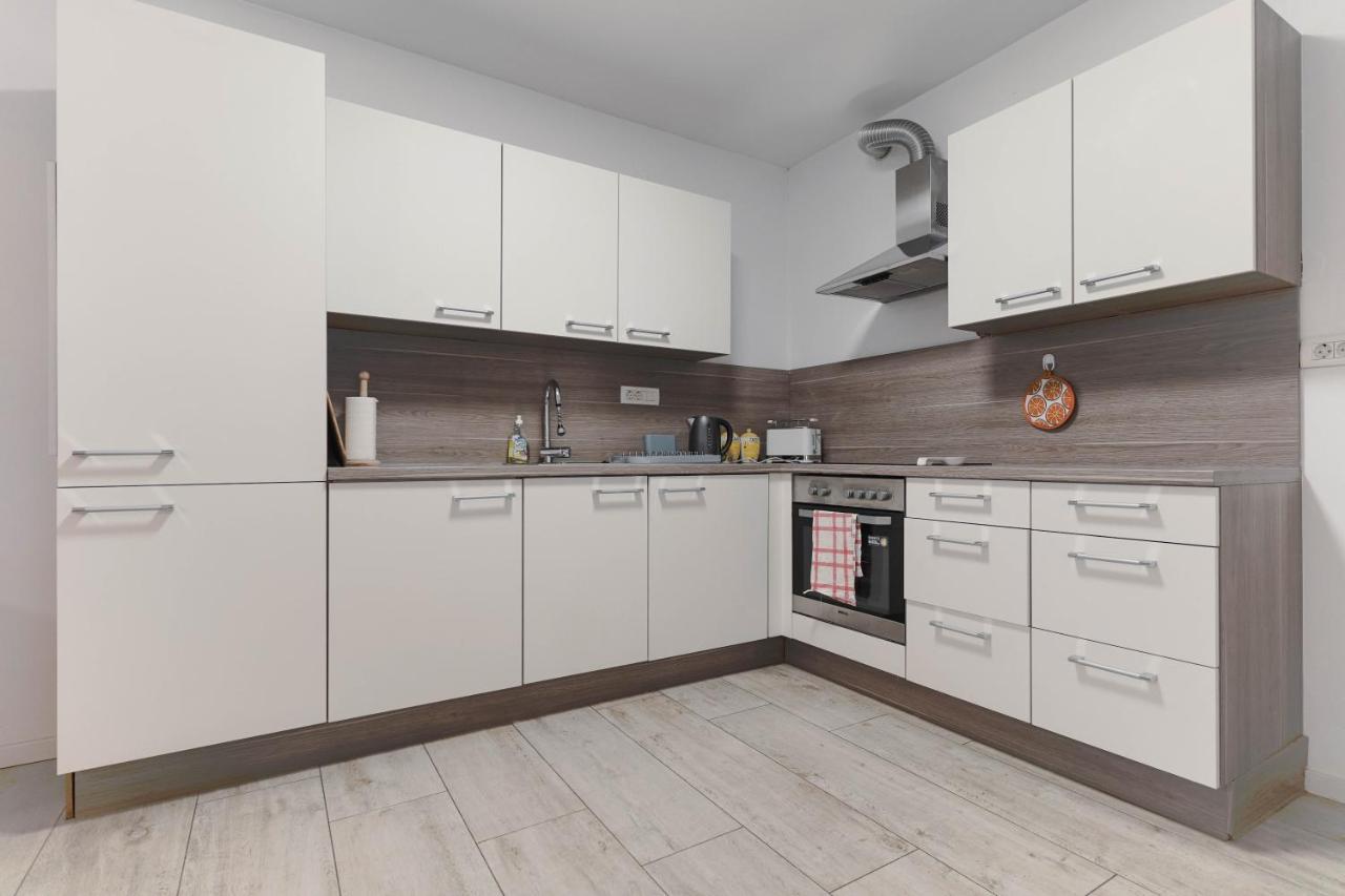 Pri Neji Apartment Postojna Bagian luar foto